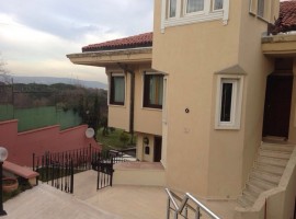 Istanbul Exclusive Villa in Complex