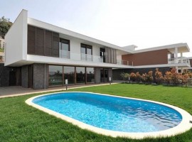 Luxury Villas with Private Pool and Garden in Istanbul