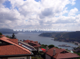 Spacious villa in large complex in Istanbul